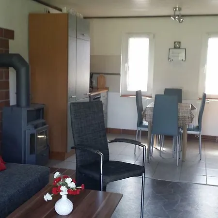 Storchenweg * Mahlzow